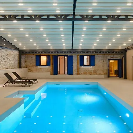 Villa Sarini Dvori By Guide *